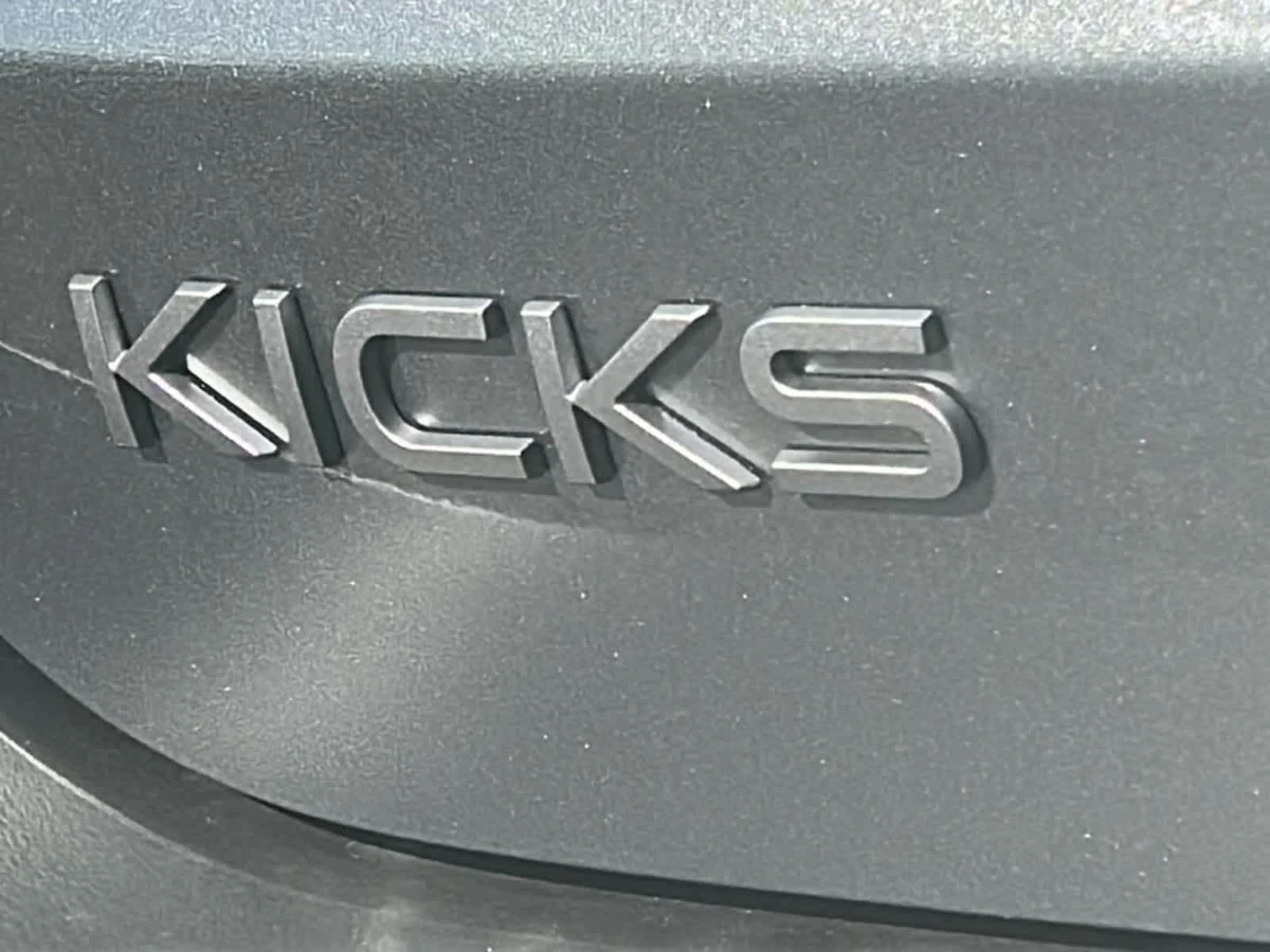 2026 Nissan KICKS SR AWD - Photo 6