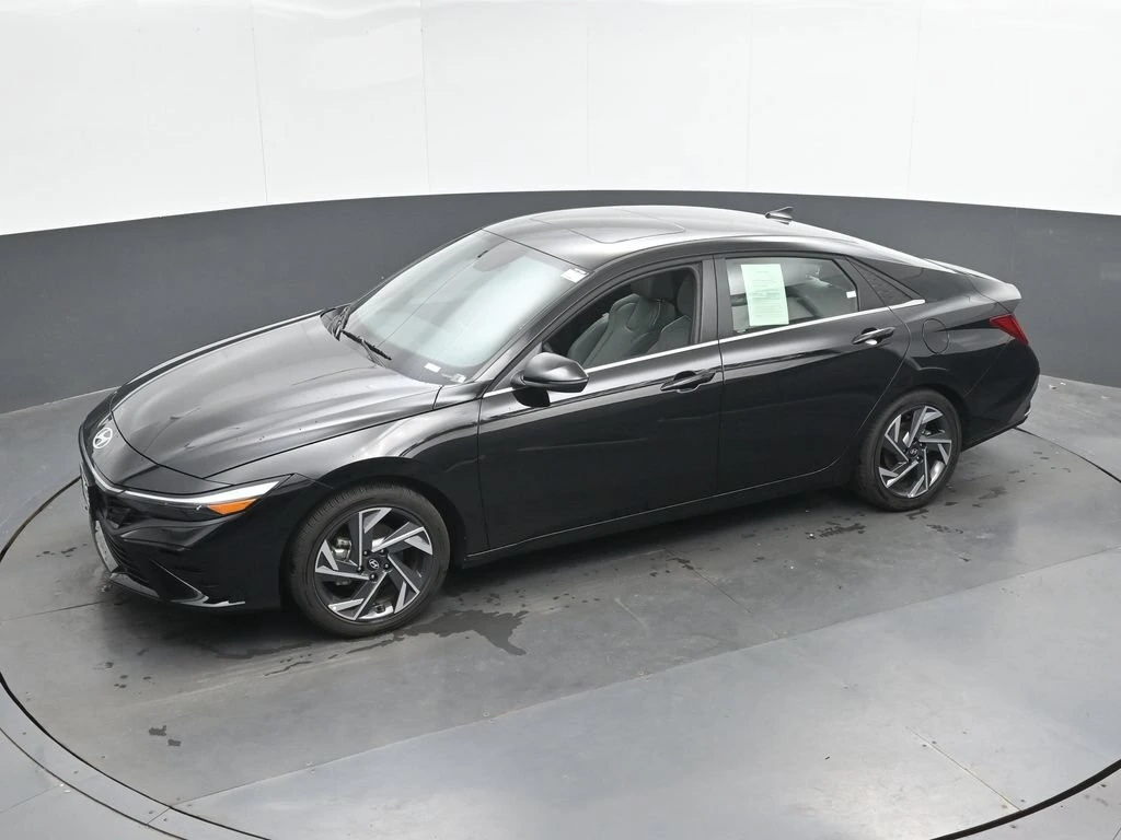 2026 Hyundai Elantra Limited - Photo 37