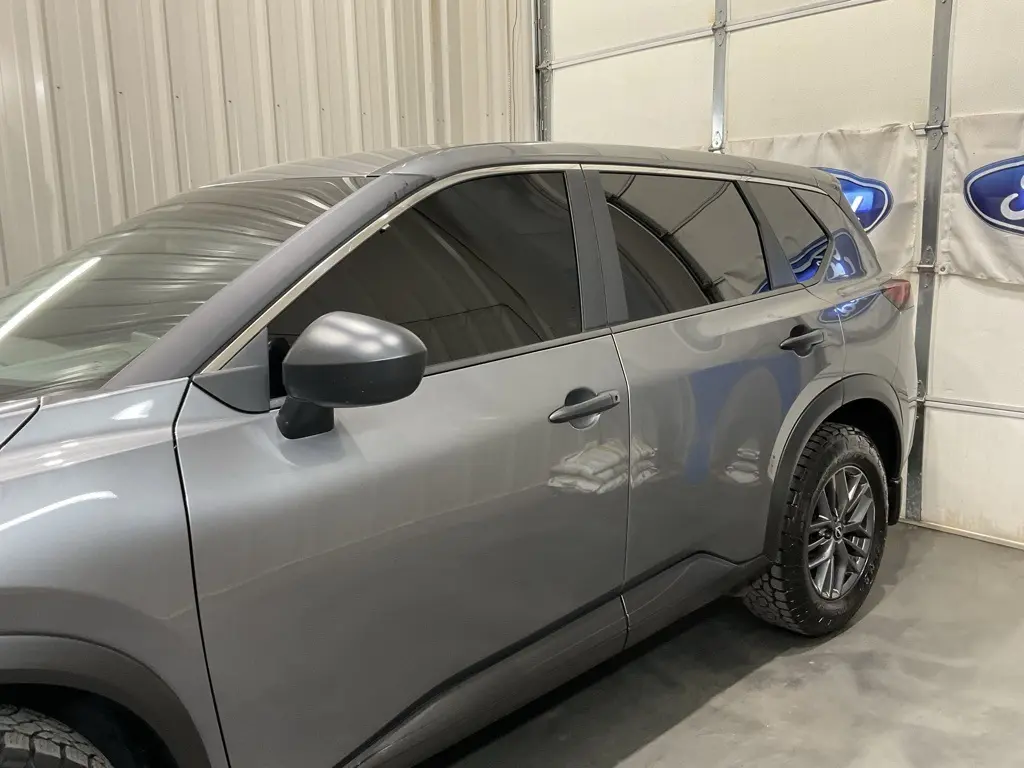 2023 Nissan Rogue S photo 5