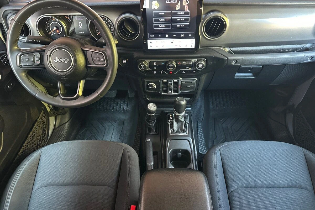 2023 Jeep Gladiator Sport S - Photo 13