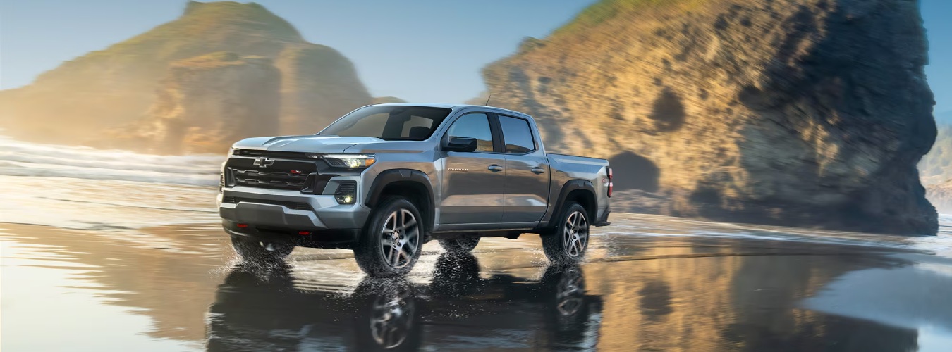 2024 Chevy Colorado Exterior Driver Side Front Profile