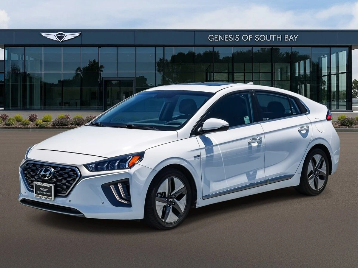 2020 Hyundai Ioniq 1.6 Limited Hybrid DCT's photo
