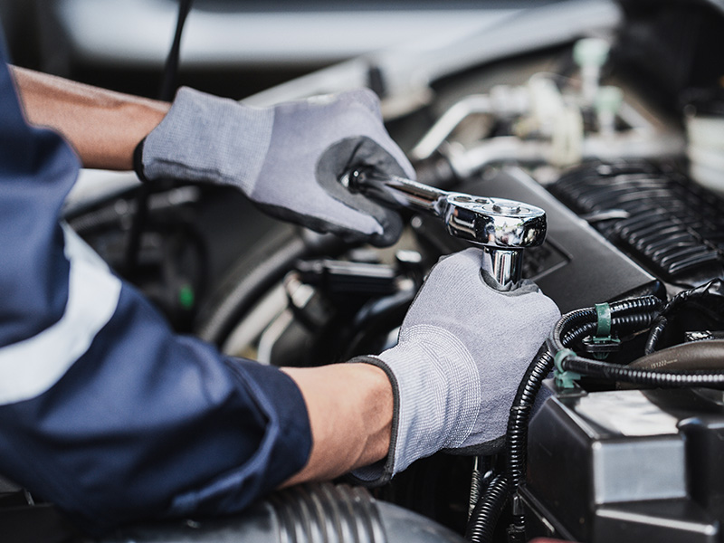 Nissan MAINTENANCE AND PARTS