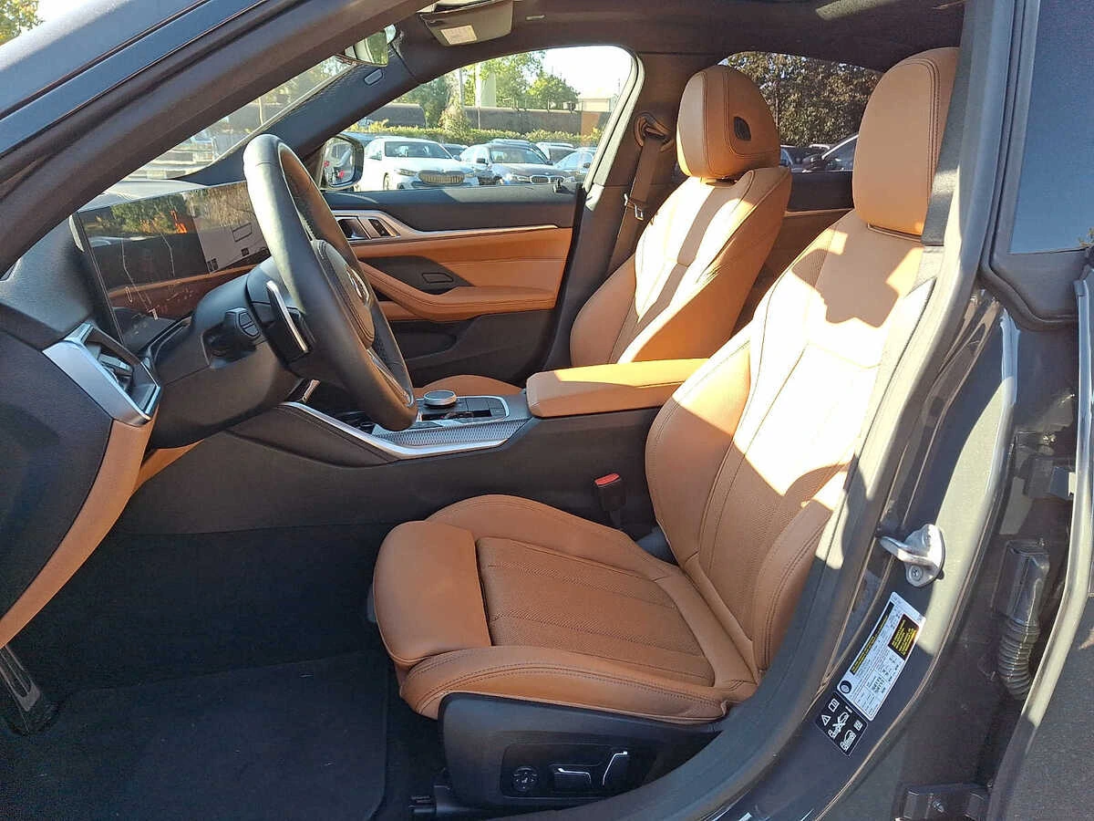 2024 BMW 4 Series M440i - Photo 10