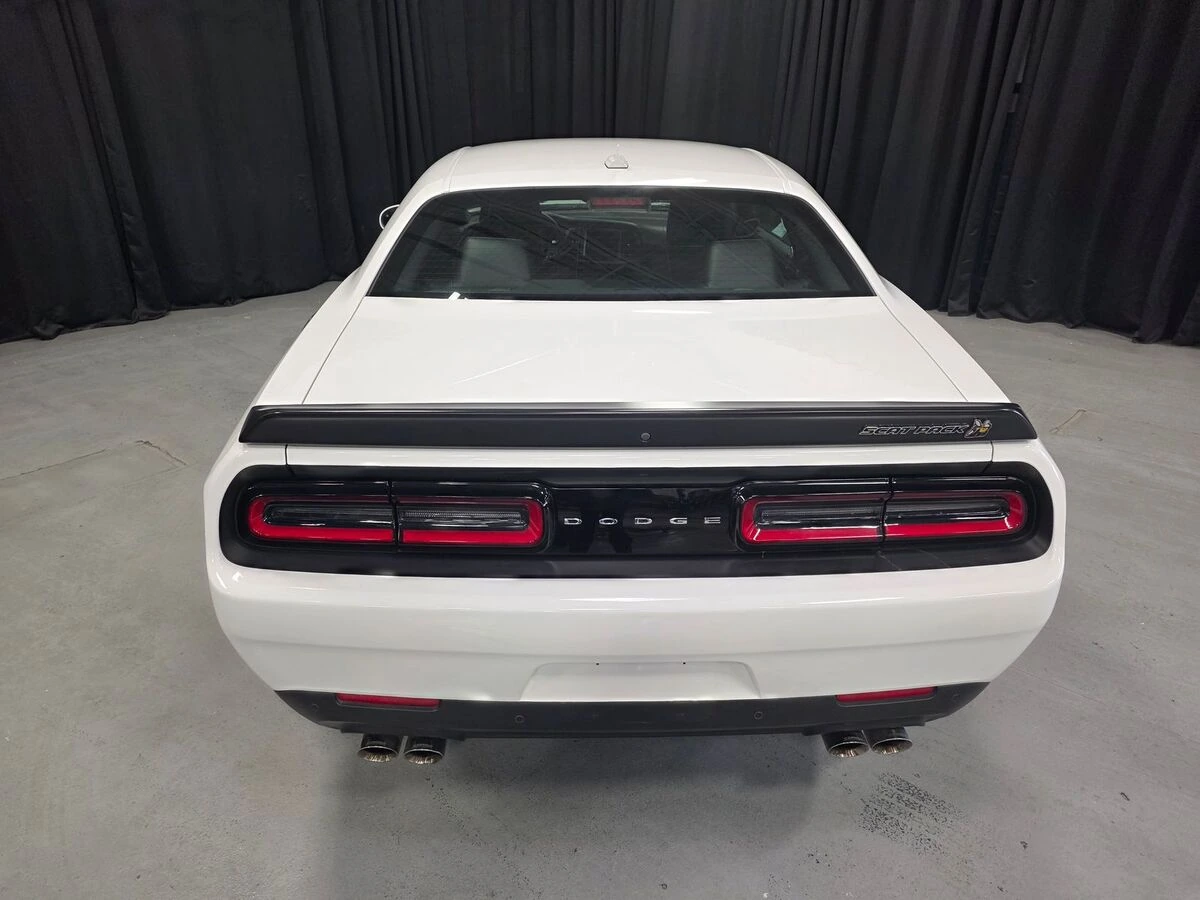 2023 Dodge Challenger R/T - Photo 15