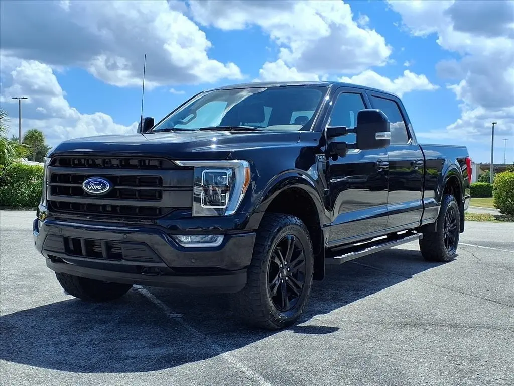 2023 Ford F-150 Lariat photo 3