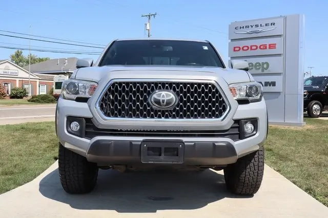 2019 Toyota Tacoma TRD Off-Road V6 photo 4
