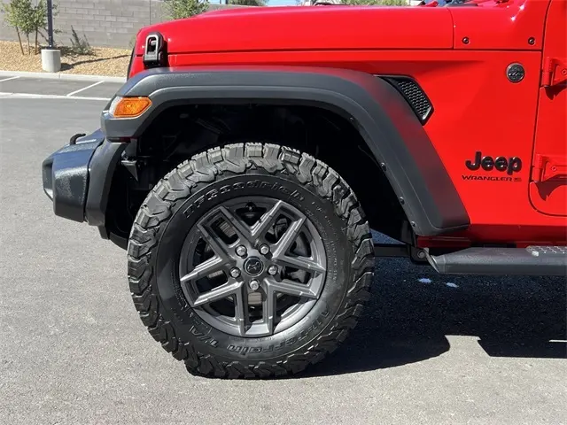 2024 Jeep Wrangler Sport S photo 24