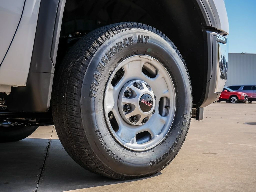 2026 GMC Sierra 2500HD Pro - Photo 10