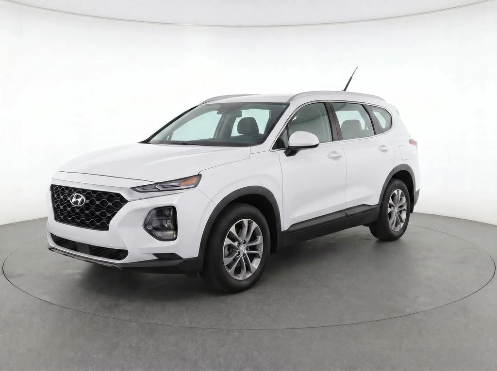 2019 Hyundai Santa Fe SE 2.4's photo