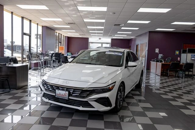 2025 Hyundai Elantra