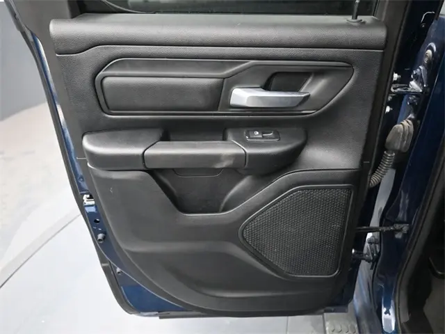 2021 Ram 1500 Tradesman photo 24