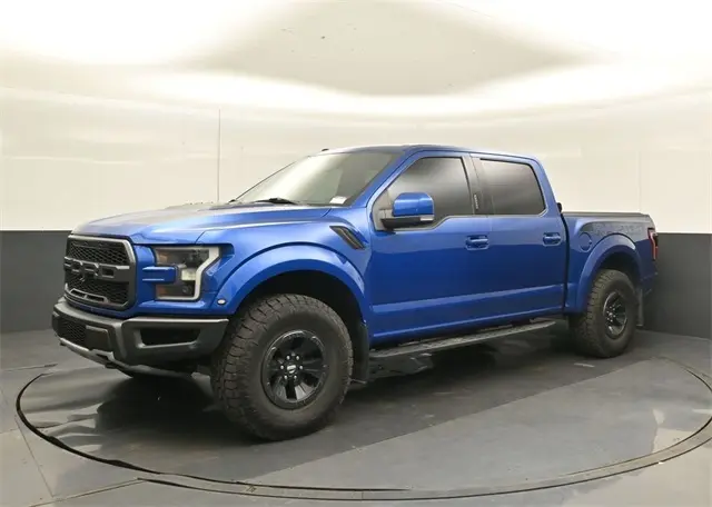 2018 Ford F-150 Raptor photo 2