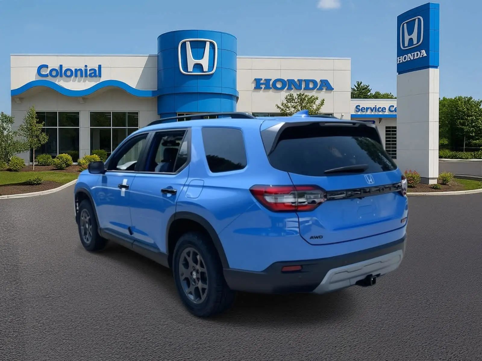 2025 Honda Pilot TrailSport photo 2