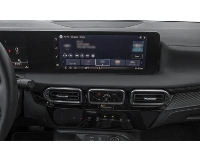 2026 Nissan Sentra SV - Photo 12