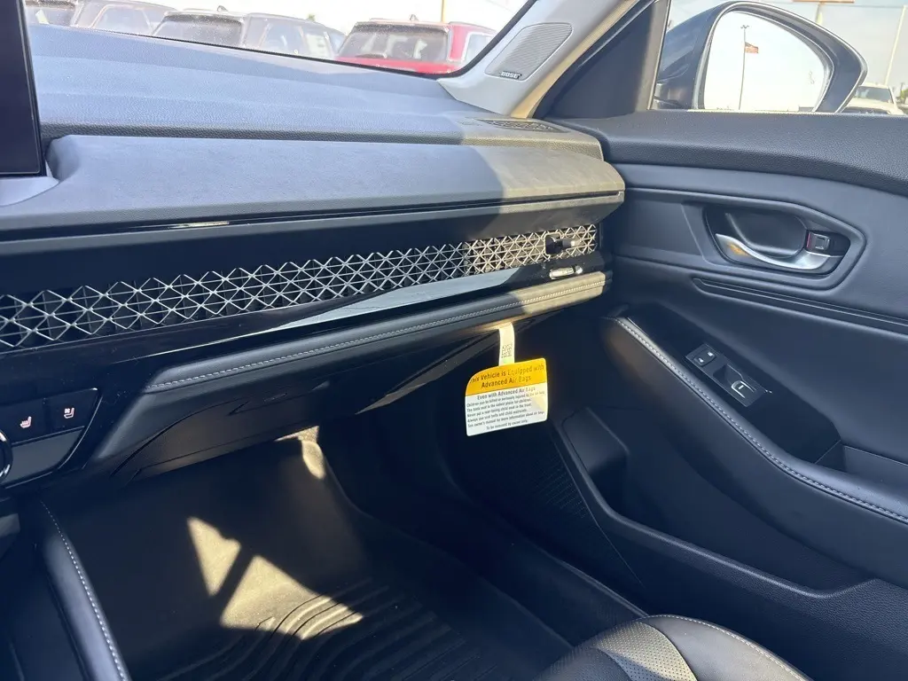 2024 Honda Accord Hybrid Touring photo 19