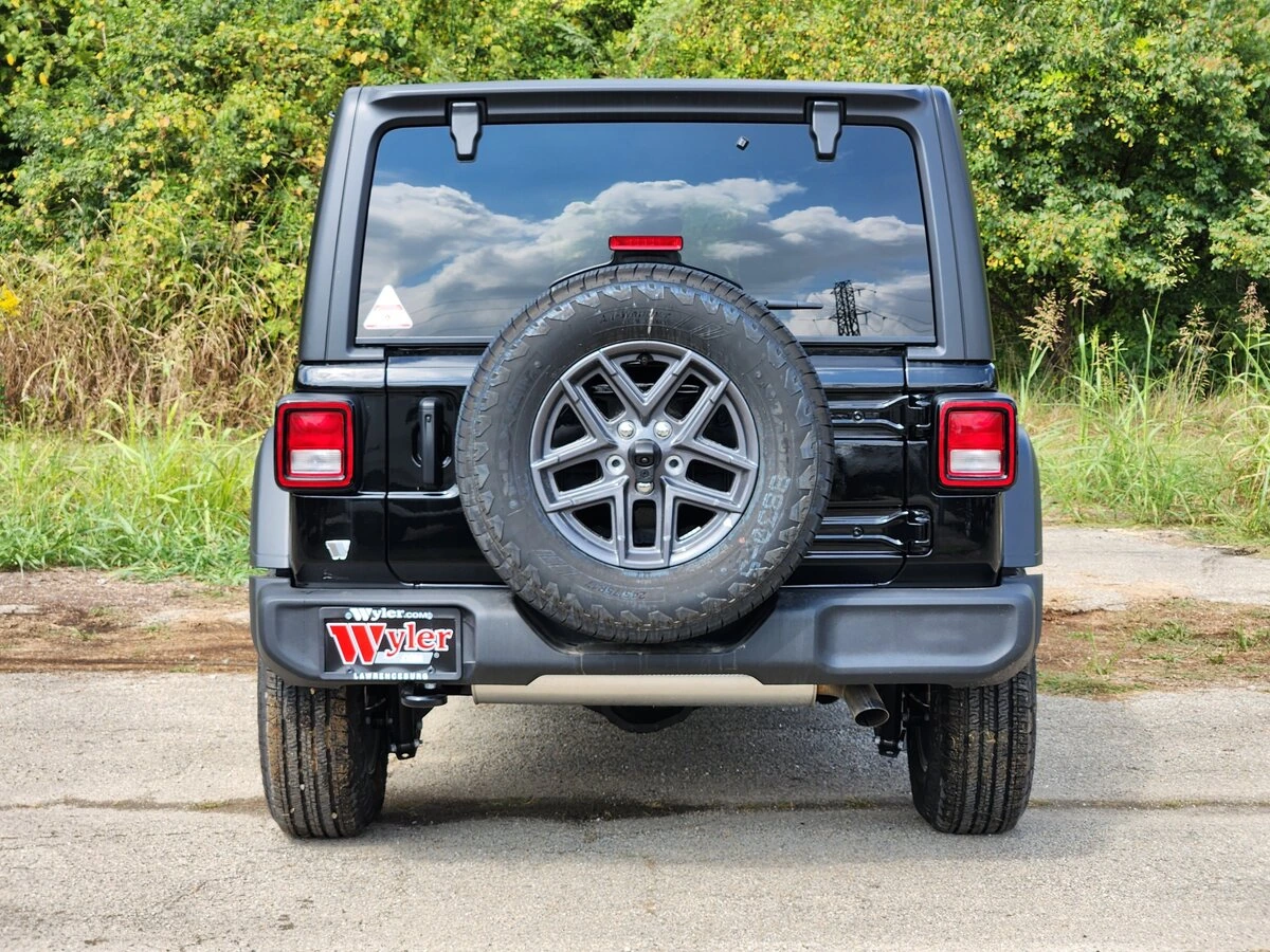 2025 Jeep Wrangler 4-Door Sport S - Photo 14