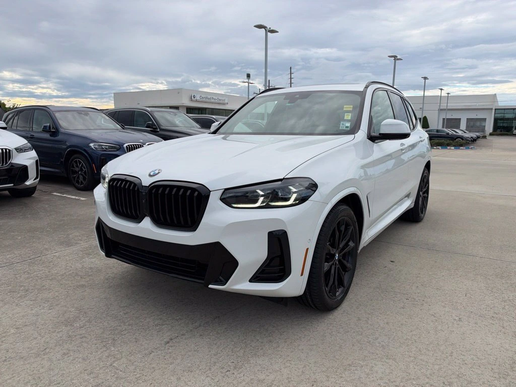 2024 BMW X3 30i