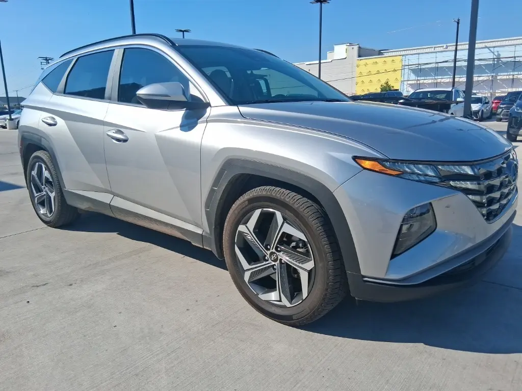 2022 Hyundai Tucson SEL photo 3