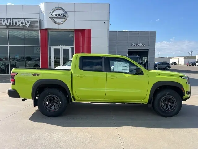 2026 Nissan Frontier PRO-4X photo 8
