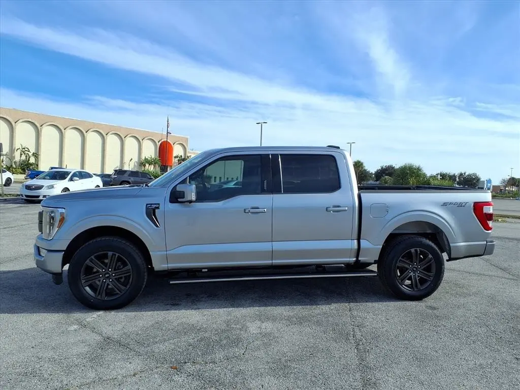 2021 Ford F-150 Lariat photo 4