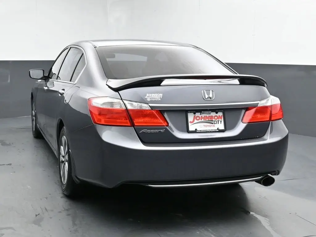2015 Honda Accord LX photo 6