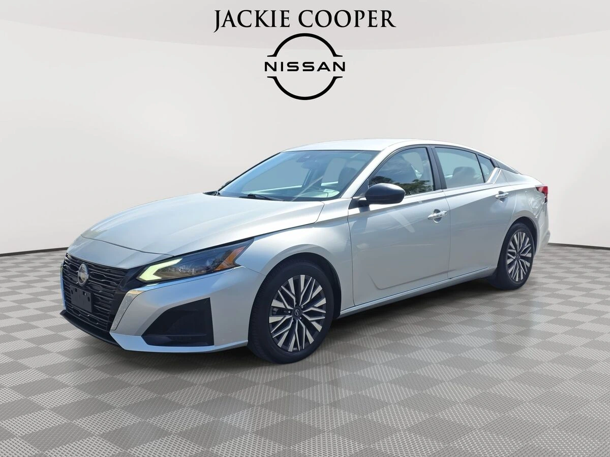 2024 Nissan Altima