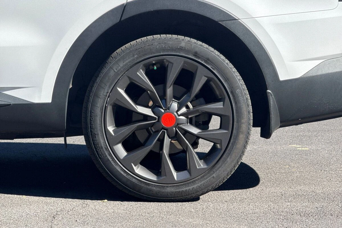 2021 Kia Sorento X-Line - Photo 28