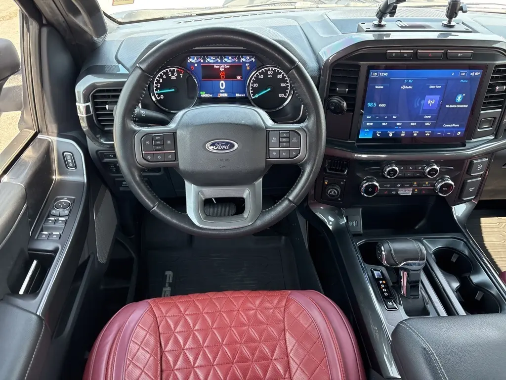 2022 Ford F-150 XLT photo 13