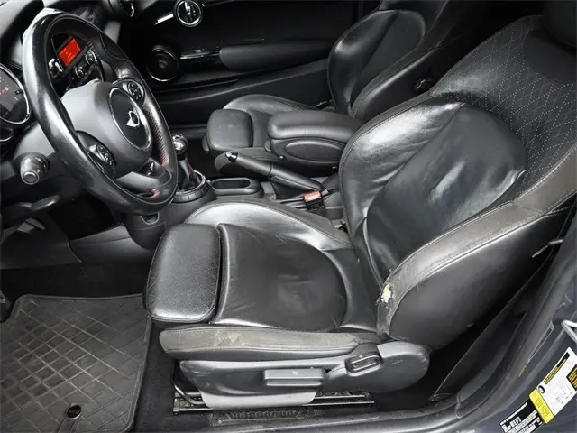 2016 Mini Cooper 2 Door Hardtop S photo 11