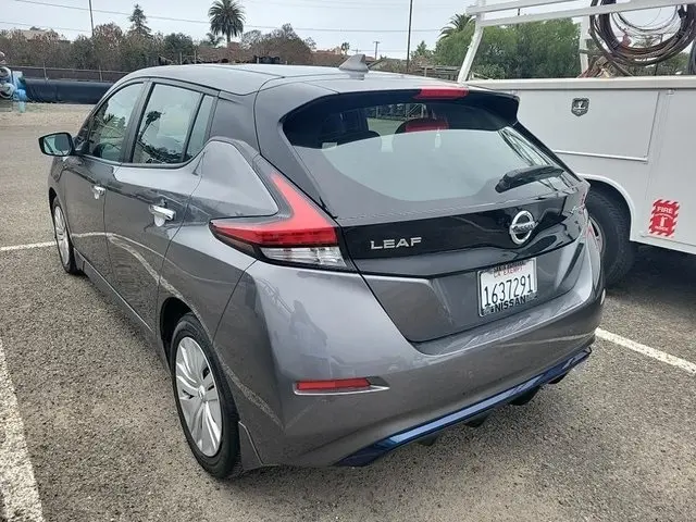 Used 2022 Nissan LEAF S with VIN 1N4AZ1BV6NC563963 for sale in Las Vegas, NV