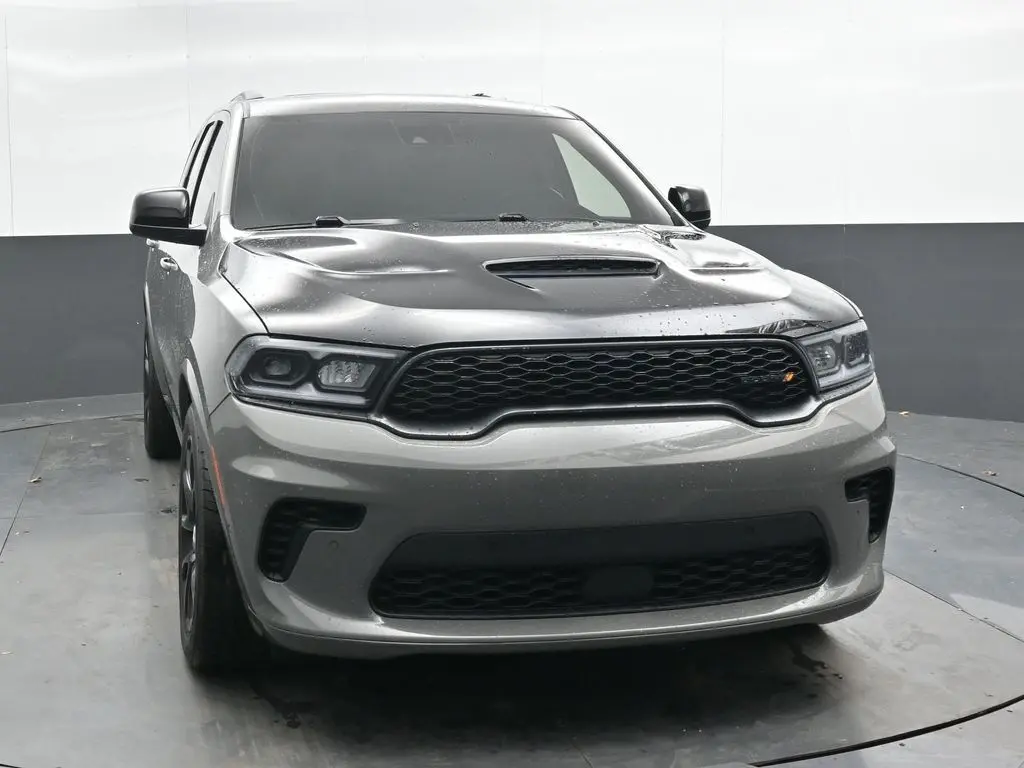 2023 Dodge Durango R/T photo 2