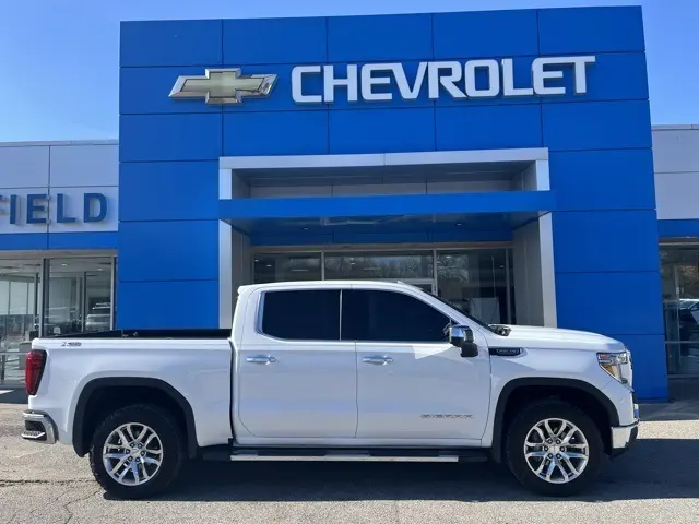 2019 GMC Sierra 1500 SLT's photo