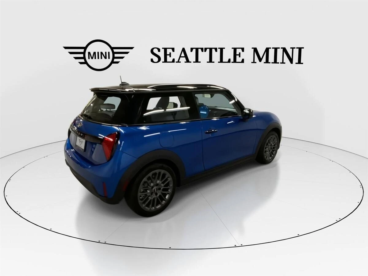 2025 MINI Hardtop 2 Door S - Photo 11