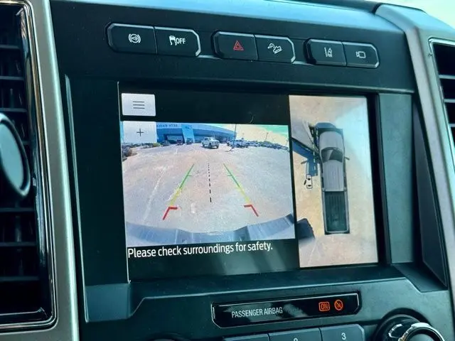 2021 Ford F-350 photo 22
