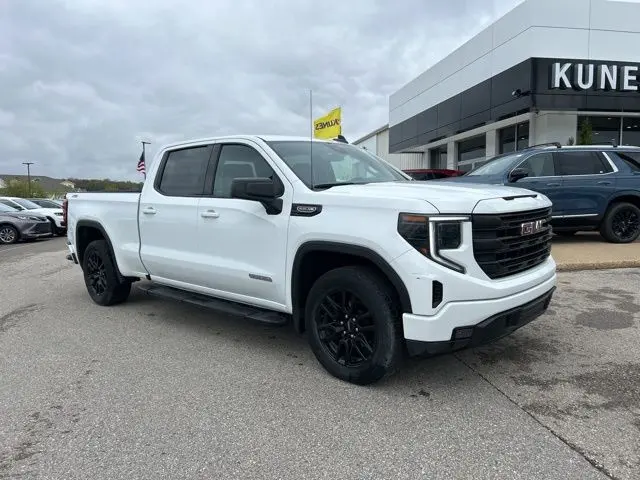 Used 2023 GMC Sierra 1500 Elevation with VIN 1GTUUCED5PZ128971 for sale in Stoughton, WI