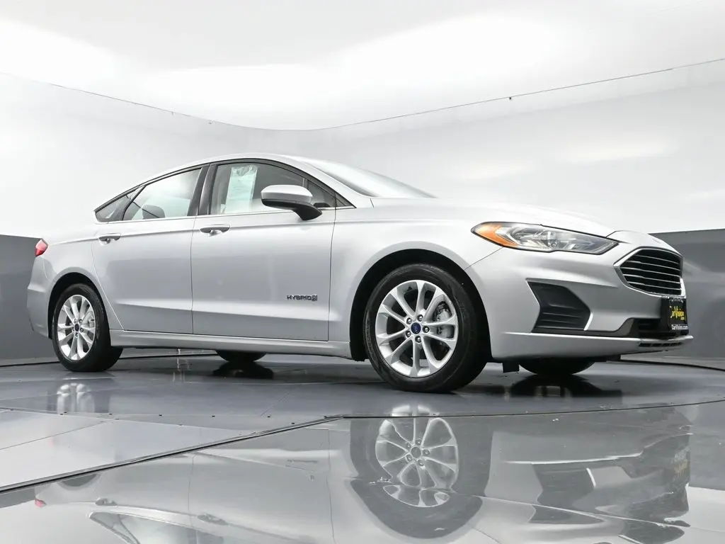 2019 Ford Fusion SE Hybrid photo 33