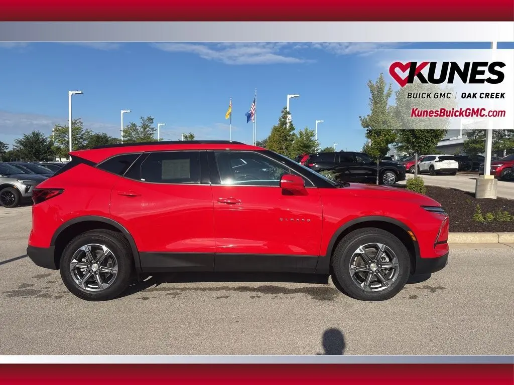 2024 Chevrolet Blazer 3LT photo 3