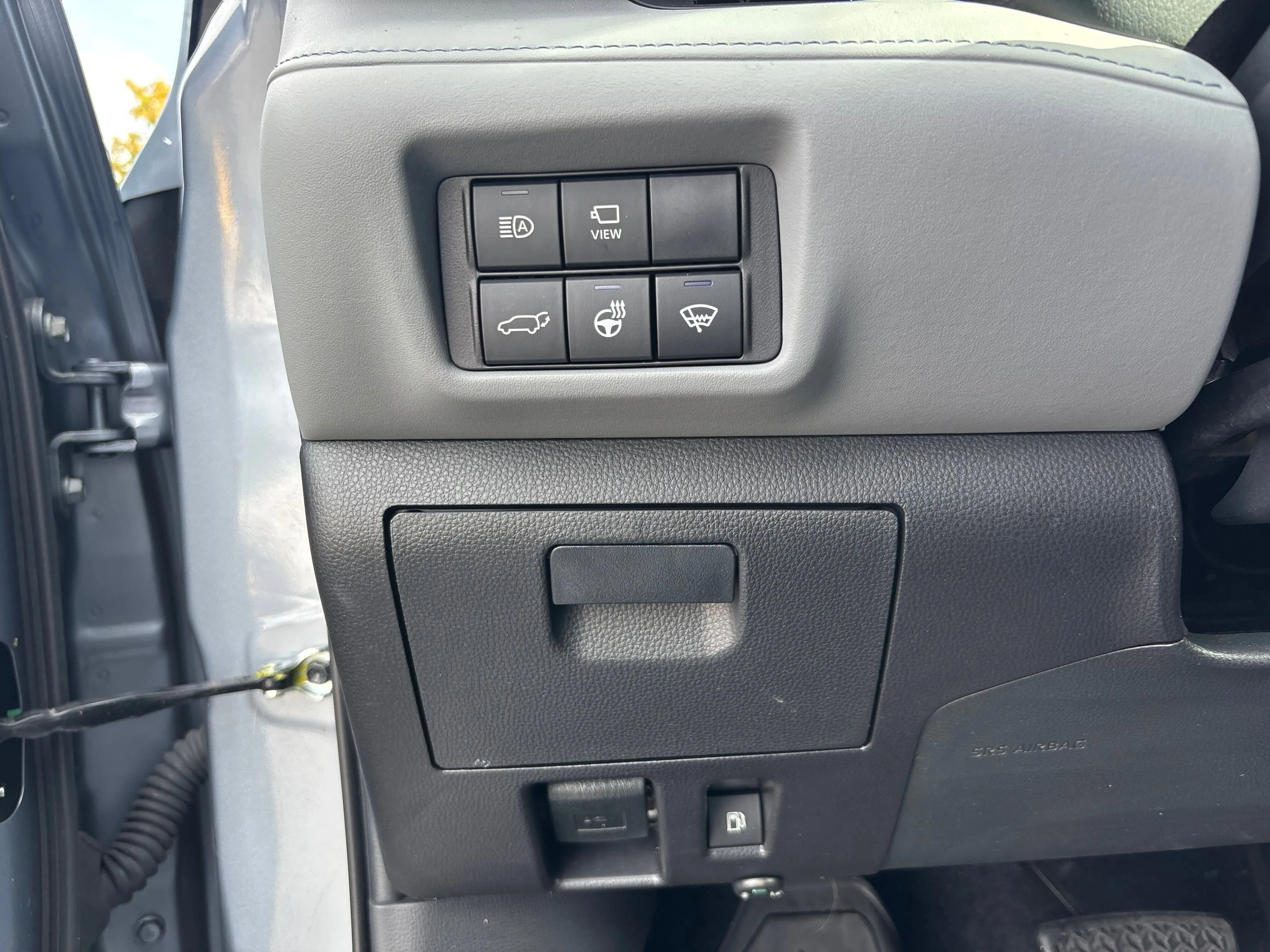 2022 Toyota Highlander Limited photo 9