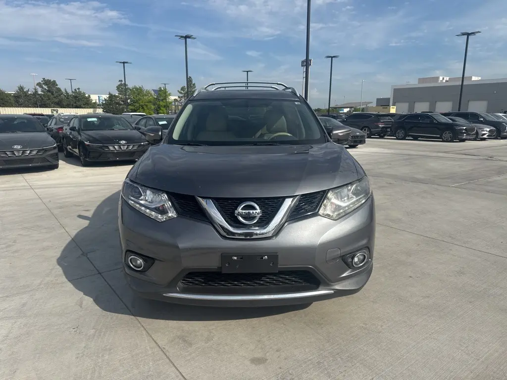 Used 2015 Nissan Rogue SL with VIN 5N1AT2MT2FC755360 for sale in Norman, OK