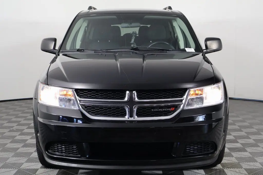 2017 Dodge Journey SE photo 2