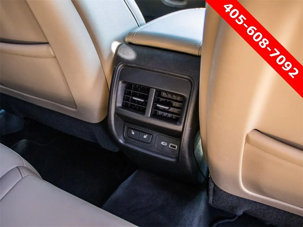 2024 Cadillac XT4 Luxury photo 18