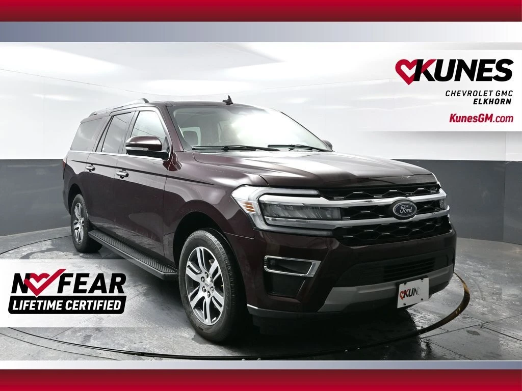 2024 Ford Expedition Limited's photo