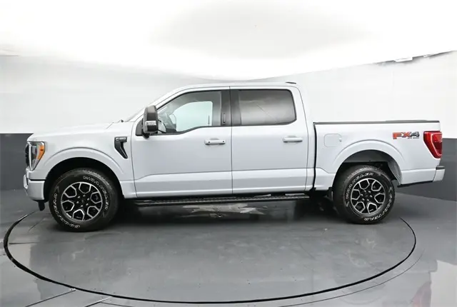 2021 Ford F-150 XLT FX4 photo 4