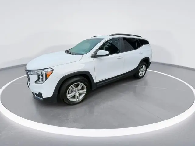 2023 Gmc Terrain SLE photo 3