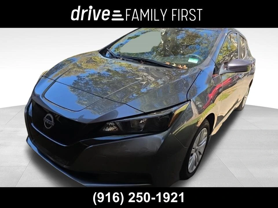 2025 Nissan Leaf
