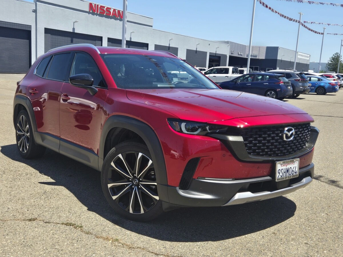 2025 Mazda CX-50 Premium Plus