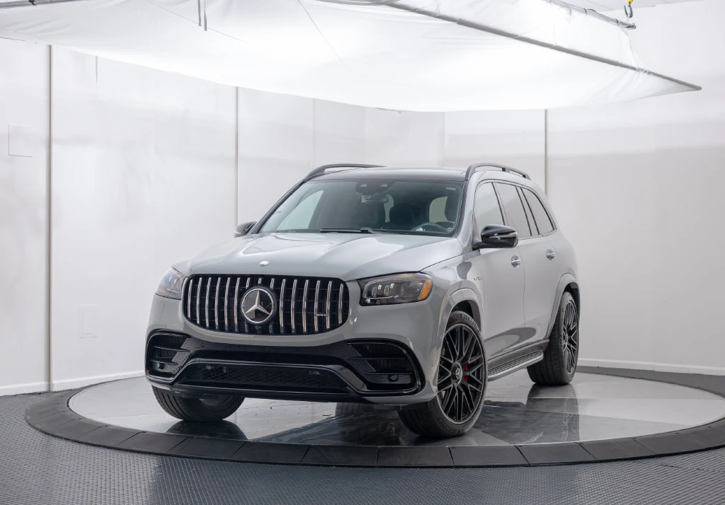 2025 Mercedes-Benz GLS