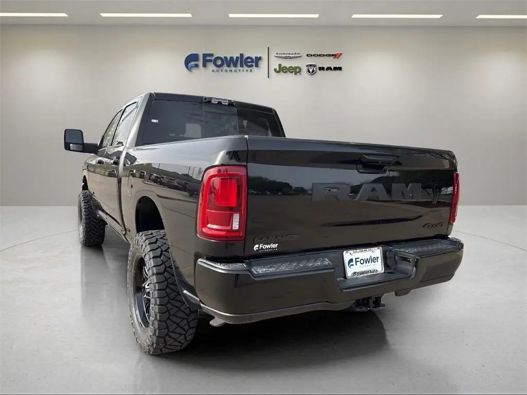 2025 Ram 2500 Laramie photo 7