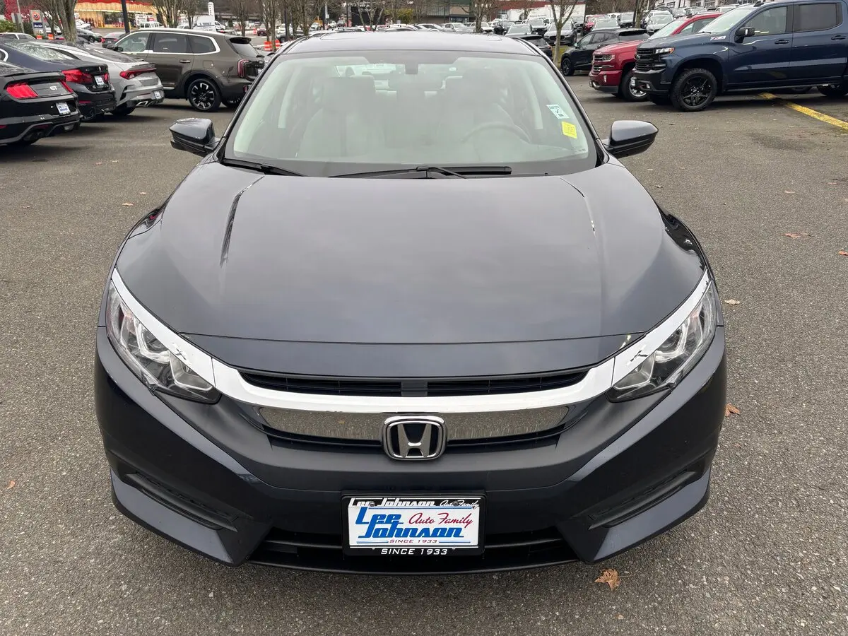 2017 Honda Civic EX photo 2